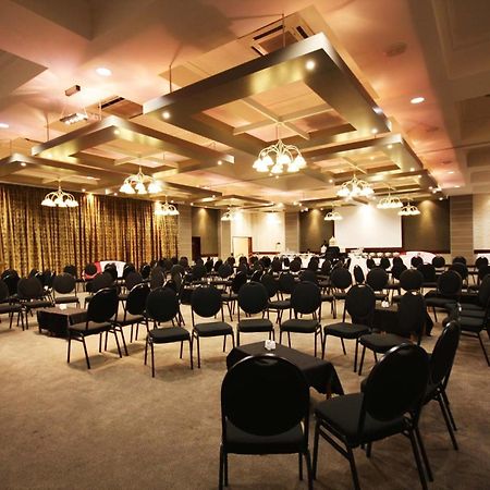 Hotel Osner East London Perniagaan gambar